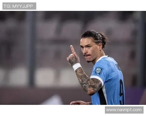 秘鲁足球明星9号的传奇旅程与辉煌成就揭秘