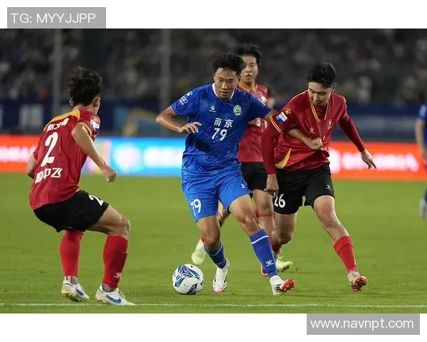 南京足球队战术变革引发热议全新打法助力球队崛起