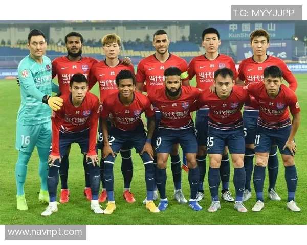 深入探讨上海排球队技术特点与其他球队的差异分析