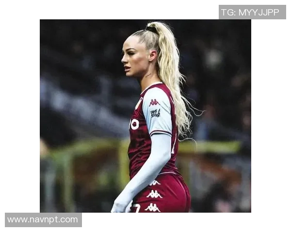 足球明星妻子身材对比谁是最具魅力的女神榜首